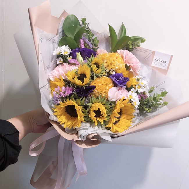  청주꽃집 - 사창동꽃집 코코아화원 청주꽃다발 꽃배달서비스 COCOA833-해바라기믹스꽃다발