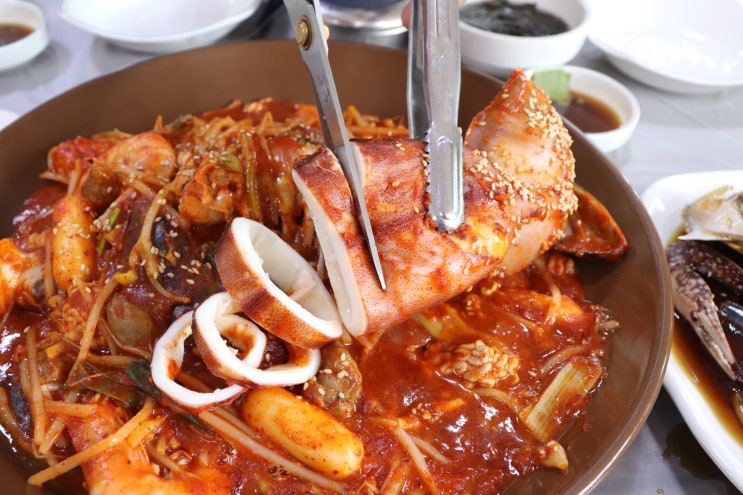  꽃게에 빠진 예산 맛집