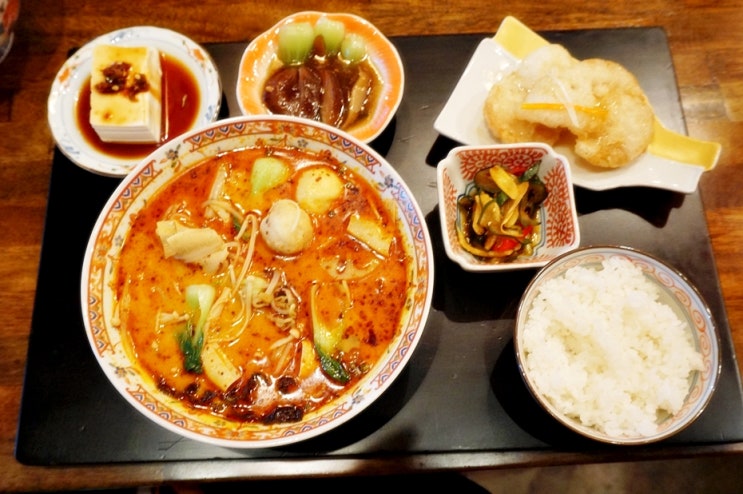  홍대 점심 가성비 좋은 중국가정식 중화마라