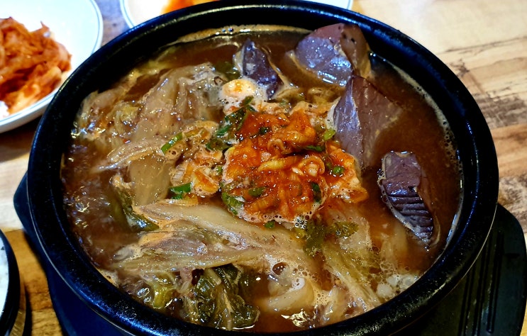  [ 창성옥 ] - 용문시장 정직한 해장국 & 용산 3대 해장국집