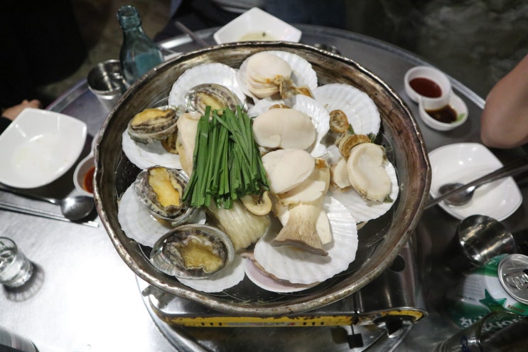  논현동맛집 조개사냥, 연예인도 자주오는 신논현회식장소로 추천드려요