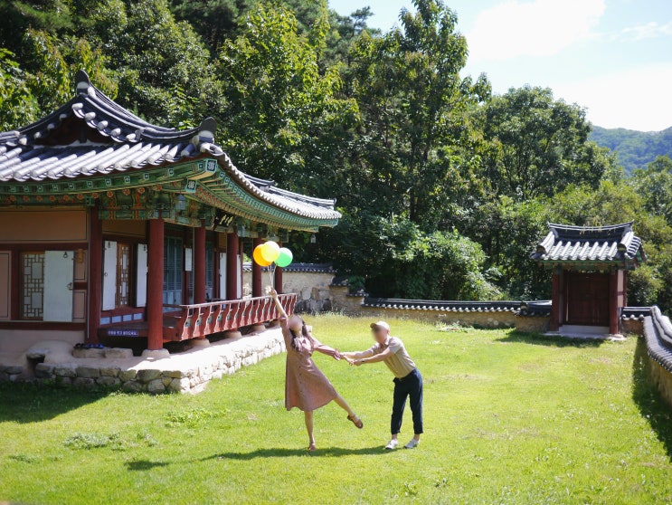  7주년 결혼기념일 셀프 스냅 촬영 (파자마+야외)