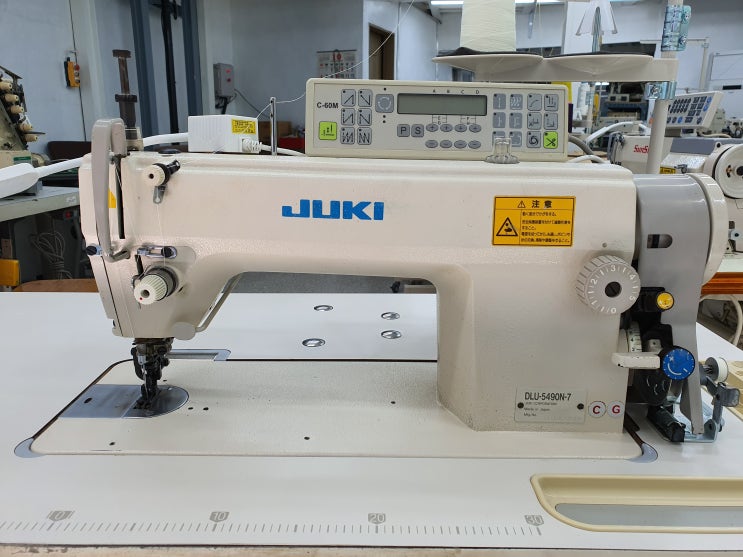  JUKI 상하송미싱/JUKI DLU-5470N-7/공업용상하송재봉기/자동노루발/JUKI 상하송사절기