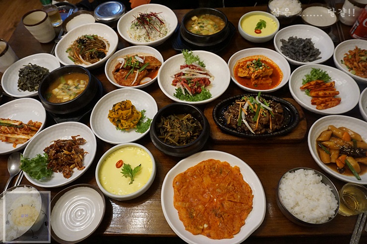  구리시 한정식 만원으로 행복한 두메골!