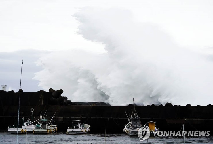 일본태풍, 초강력태풍 하기비스 일본 강타, 사재기로 마트 텅텅, 우리나라의 미치는 영향은?
