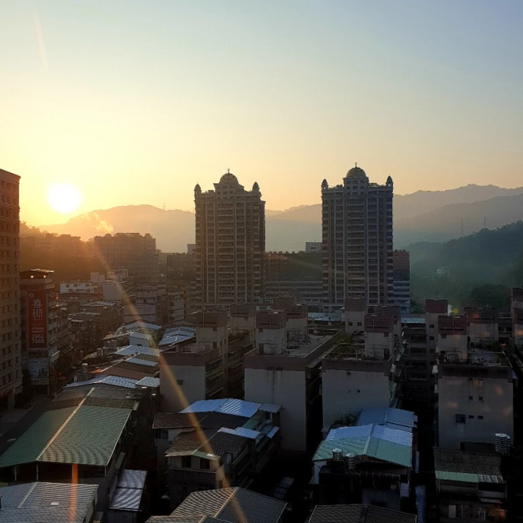  [여행] 대만 하이원 홀리데이 호텔 3박 후기/ 대만 편의점 추천 음식/ 대만 맥주, 만한대찬 컵라면