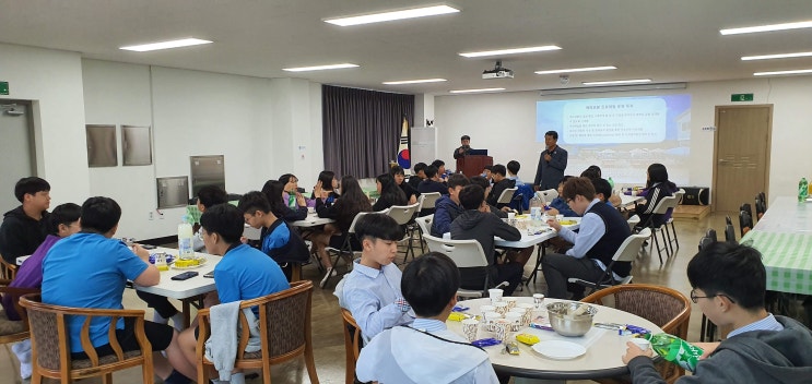  에파코팜 계룡시 엄사중 학생들 반려견 사료 만들기 진로체험