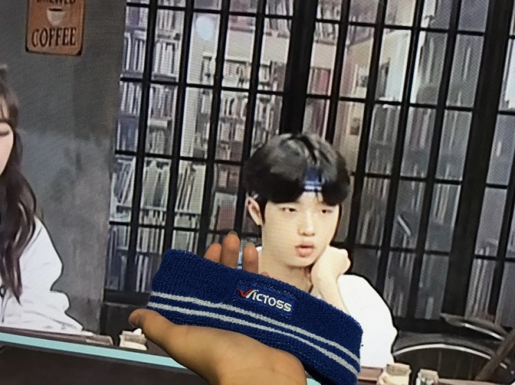  동표가 놀토에서 쓴 헤어밴드 저 찾았어요 ㅠㅠㅠ하 ㅠㅠㅠ