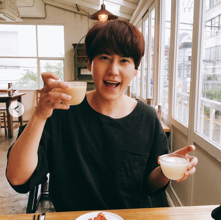  규현 나이 키 본명 노래 혜야 지니 군대 과거 성형전 인스타