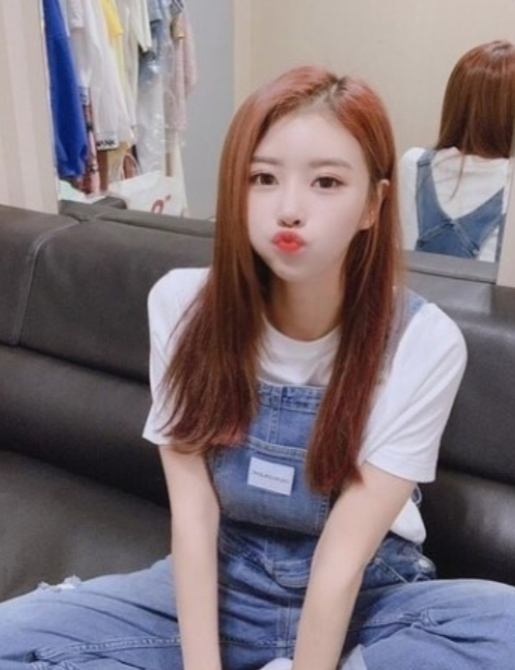  러블리즈미주 고향 나이 성형 과거사진 인스타 노출 인성 키 몸매 배경화면