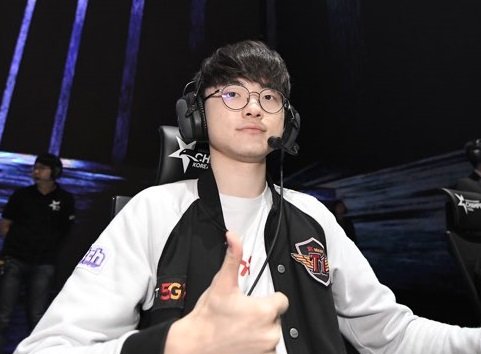  롤드컵 4회 우승 도전 페이커 "이전보다 더 좋은 경기력 보여주겠다"