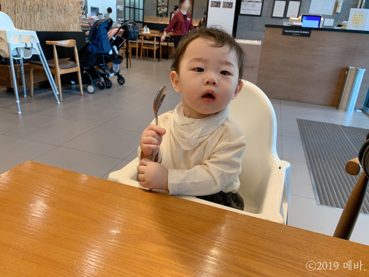  송도 아기랑 갈만한 식당. 현대아울렛 사월에보리밥과쭈꾸미 괜찮아요.