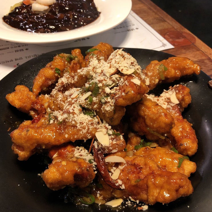  부산먹거리 서면 용이네탕슉 깐풍탕수육 짜장면