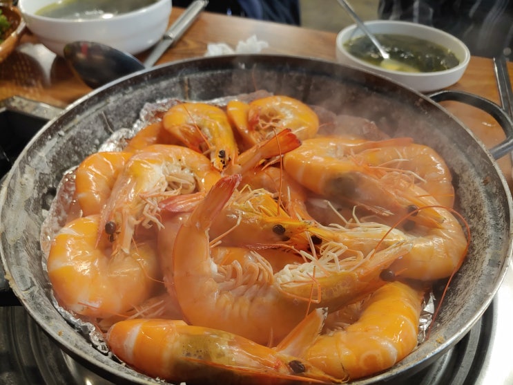  구로디지털 맛집 속초오징어어시장 왕새우 소금구이 대하 구이 제대로 feat. 테라 참이슬