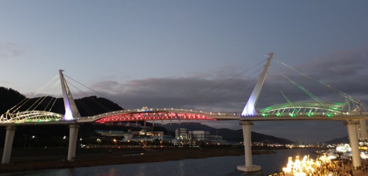  삽량 빛 뮨화 축제