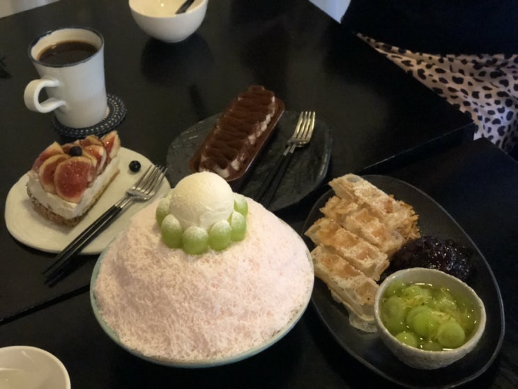  제주아라동 디저트카페 돌미롱