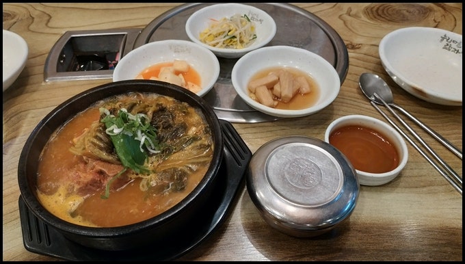 누리마을감자탕 성서점 사진 3