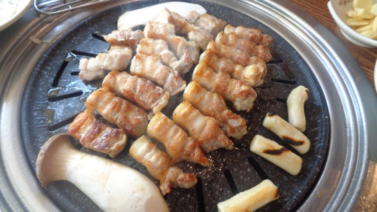 [별내맛집] 별내숙성삼겹살 & 별내육회맛집 :) 육마루