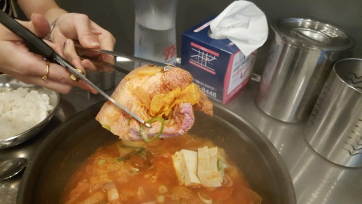  신불당 김찌찌개맛집 백채김치찌개 고기최고 가성비갑 최신후기
