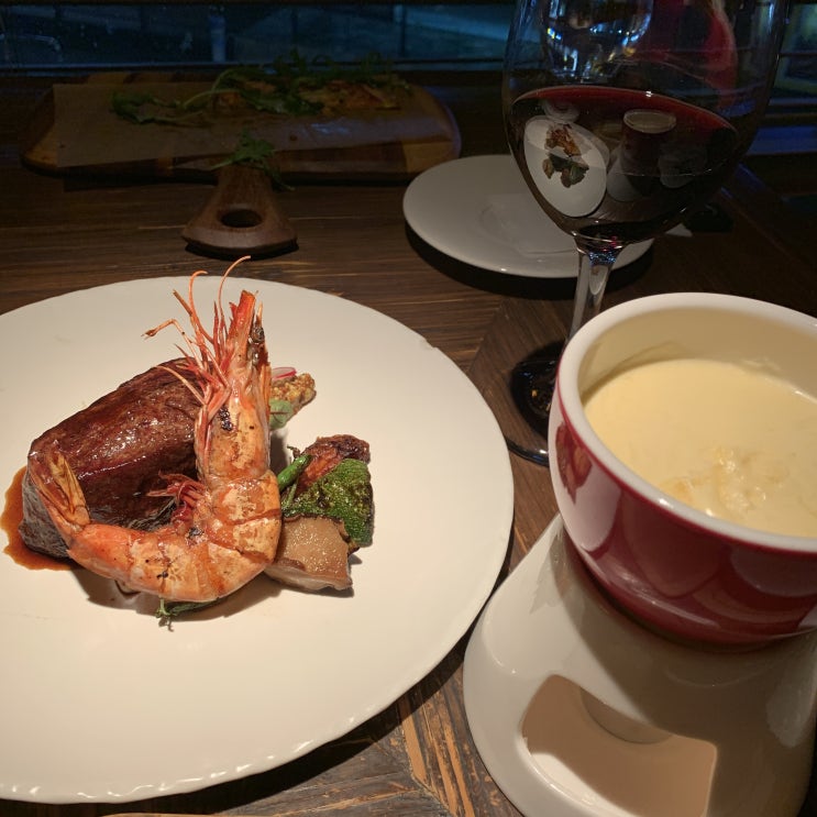  압구정 로데오 맛집 :: 분위기 좋은 유럽풍 레스토랑 바빌리안테이블/ 기념일 데이트 추천/ 스테이크 맛집