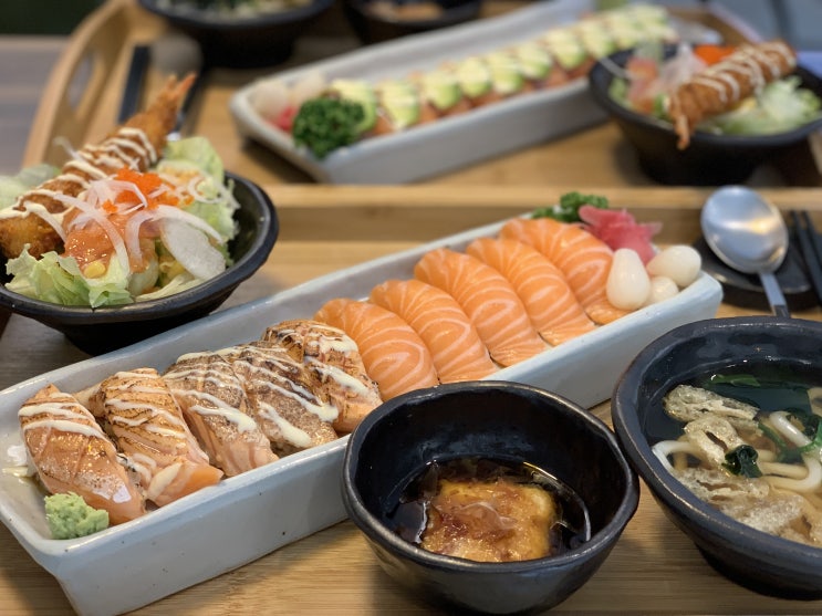  연어초밥이 맛있는 대구 대봉동 스시맛집 - 여너