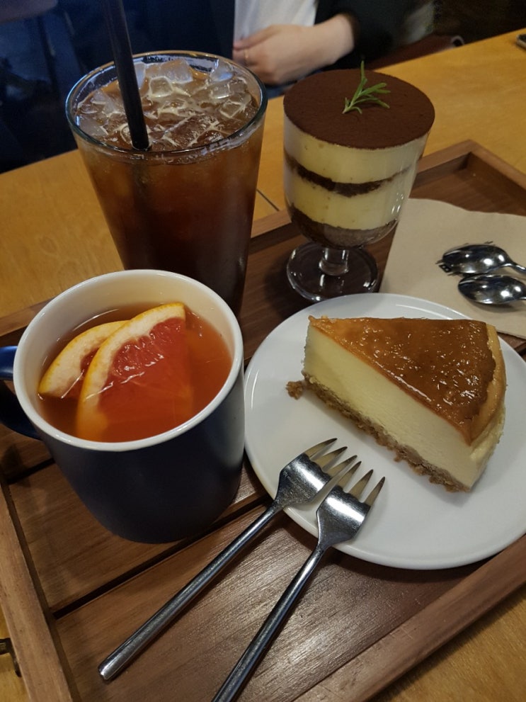  [부산카페] 서면신상카페 브룩스 분위기&디저트&디카페인이 맛있는 브룩스 인생카페 추천해요~!