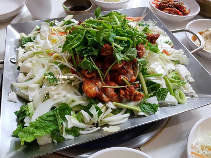  관양동 맛집, 탱글한 낙지는 바위섬에서 :)