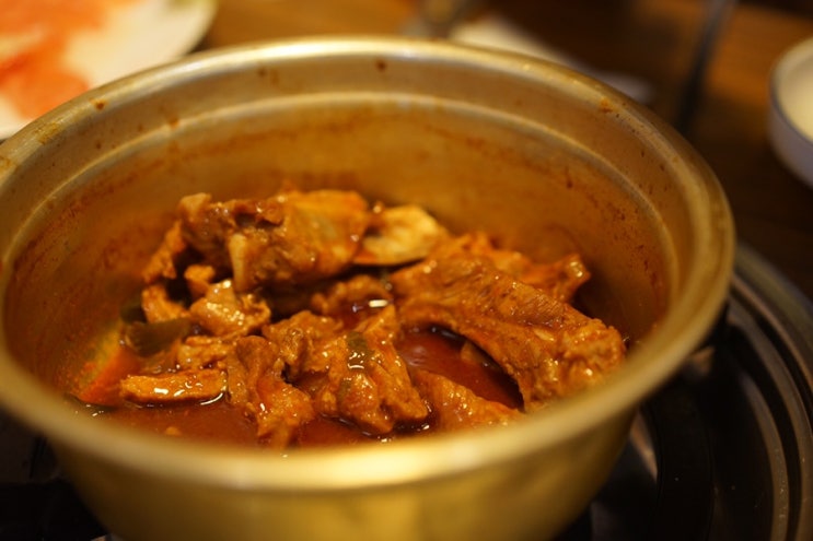  방이동 매운갈비찜 국내산 1등급 생갈비로 만든다!