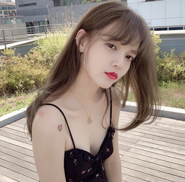 aoa지민 나이 키 몸매 다이어트 닮은꼴 성형 랩 타투 인스타