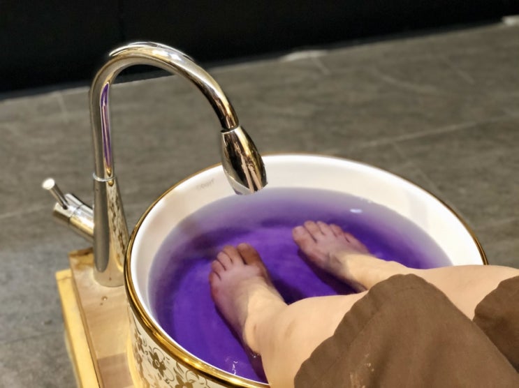 삼성역 청담동마사지 구동명쾌유마사지, 거북목과 굽은등을 쫙쫙펴주는 도수치료 같은 쾌유마사지!(+힐링카페)