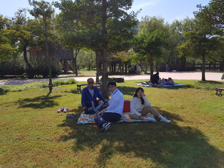  김해 봉황대에서 가족피크닉을~