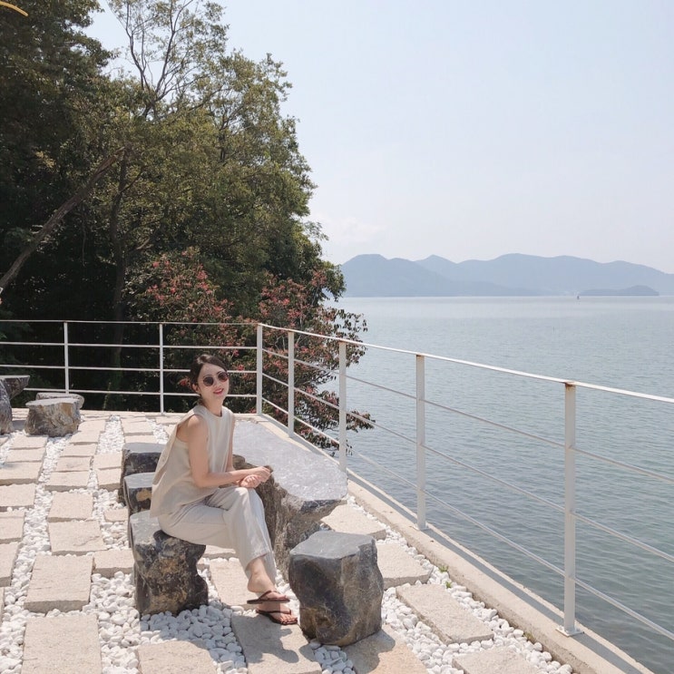  여수여행 :: 오동도, 나폴리펜션, 돌산대교, 낭만포차, 갤러리안카페, 황소식당, 아쿠아플라넷