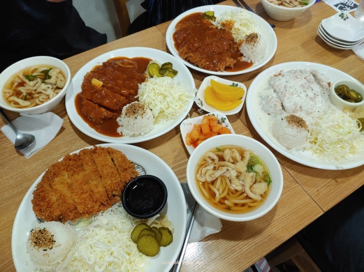  신용산 맛집 북천 돈까스먹고 아모레퍼시픽 본사 오설록1979