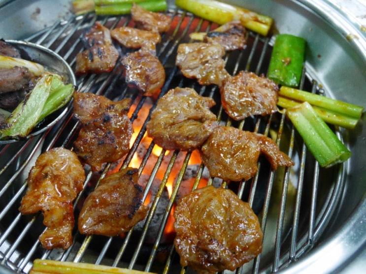  응암역 맛집 원조돼지뽈살집 신사돼지뽈집