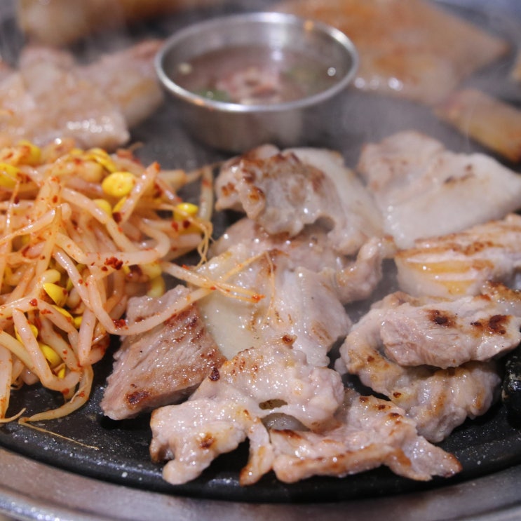  사직동 뒷통구이 맛집 부담없이 즐길수있는 뒷고기랑 껍데기