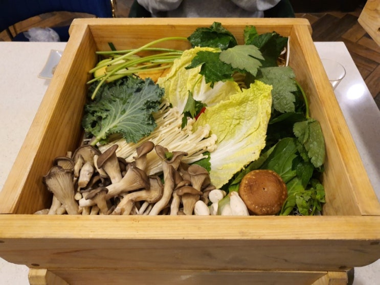 굽은다리역맛집 깔끔한 편백집 후기