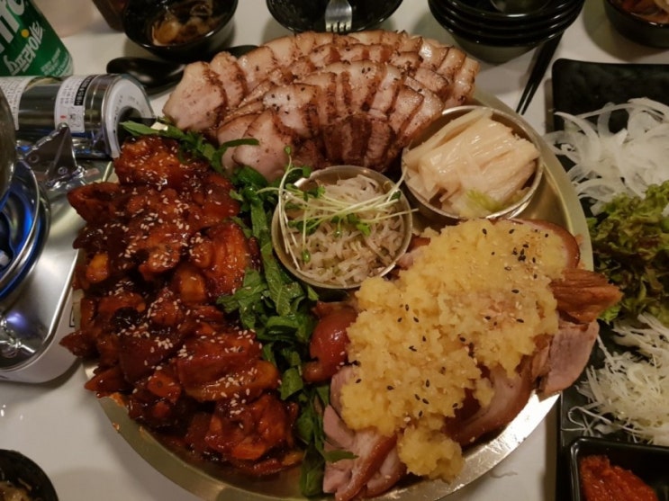  서면 족발살롱 스페셜 반반반 맛집