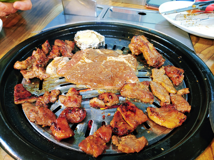  내유동 관산동 고기 맛집 정육식당 태백한우식당에서 돼지갈비 먹었어요~