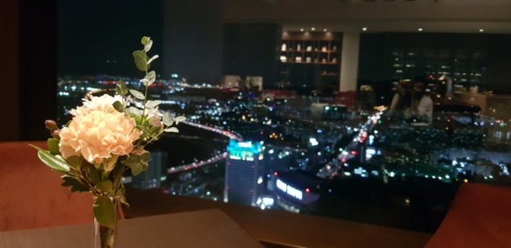  [결혼1주년]기념일 고급진 레스토랑 코엑스 탑클라우드52 추천
