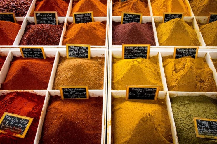  스파이시한 음식 (또는 매운 음식)과 어울리는 와인은? -  What are the best wines for spicy food? by Decanter