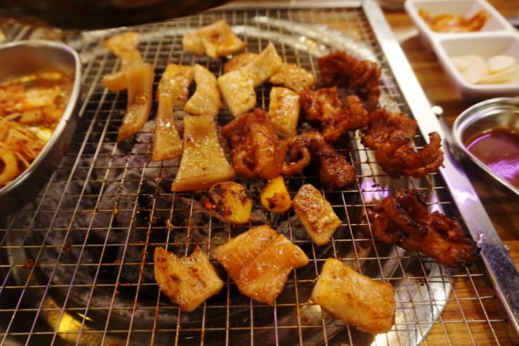  여천 술집 남다른대구막창 / 참숯에 구운 쫄깃한 막창과 닭발을 즐겼던 여수 막창 맛집!