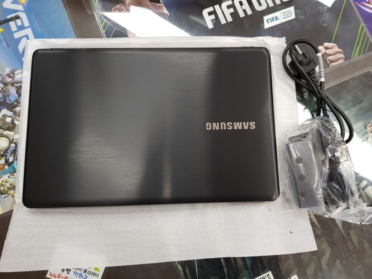  홍성삼성노트북 NT500R5Z-K58A I5노트북 15.6인치 판매건 입니다.