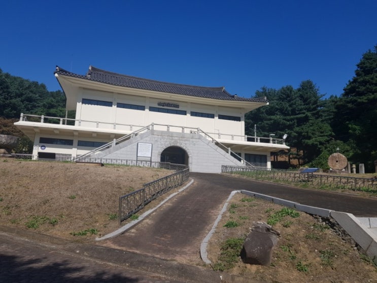 &lt;충북 진천&gt; 아이들과 가볼만한 곳  &lt;향토 민속자료 전시관&gt;엄마 아빠 과거모습  너무 색다르게 좋아하네요