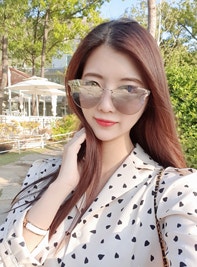 동백꽃필무렵 공효진선글라스! 베디베로 착용했는데 넘나 예쁨 :)