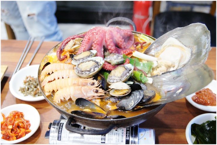  제주 서귀포시 맛집 쌀쌀한 바람이 불땐 해물전골!