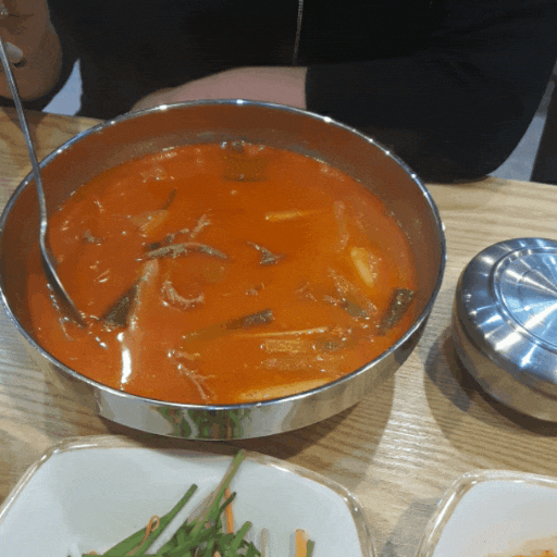  신영통맛집 육대장 _ 얼큰한 육개장과 육칼국수