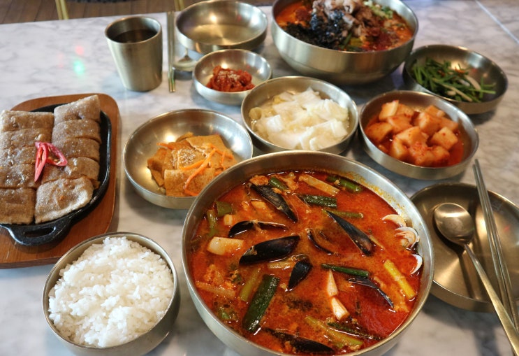  전주 모임장소 고급지고 넓은게 딱좋네요