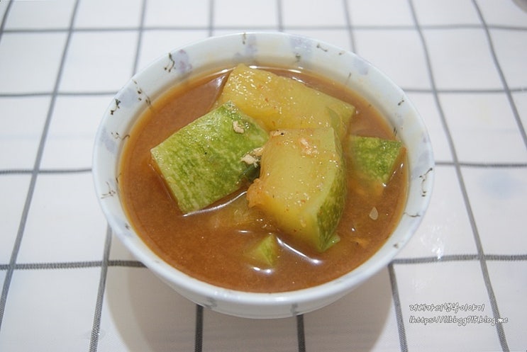  초간단 호박찌개, 호박 하나로도 충분히 맛있는 호박찌개 만드는 법