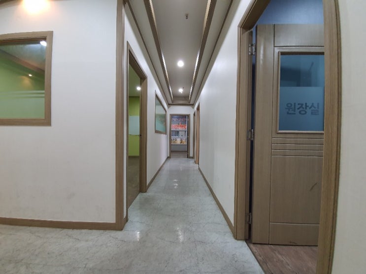  천안 학원자리 임대 - 5개룸 설치된 상가 / 사무실도 OK