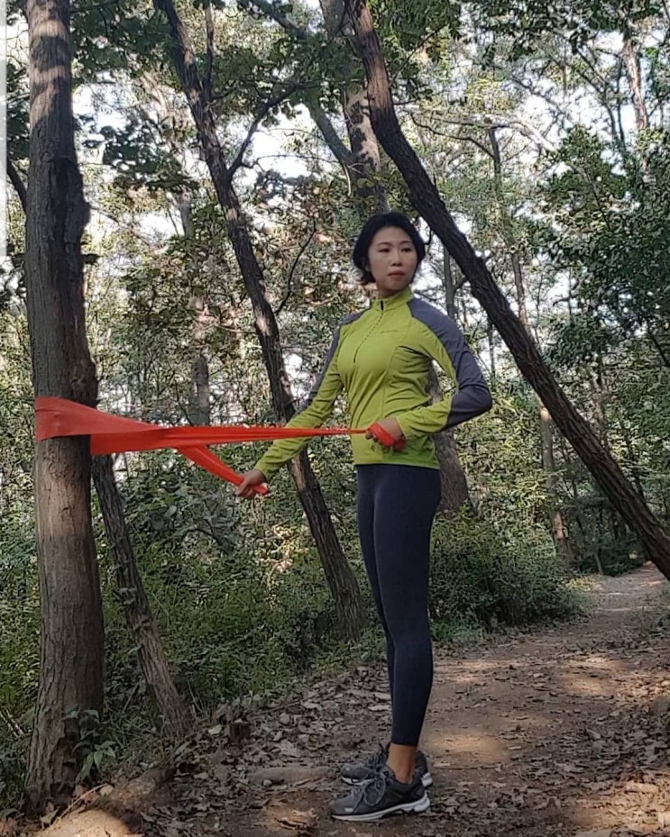  [필라테스 운동효과] 안전한 산행을 위해, 등산 전 스트레칭으로 활용할 수 있는 필라테스 운동법!